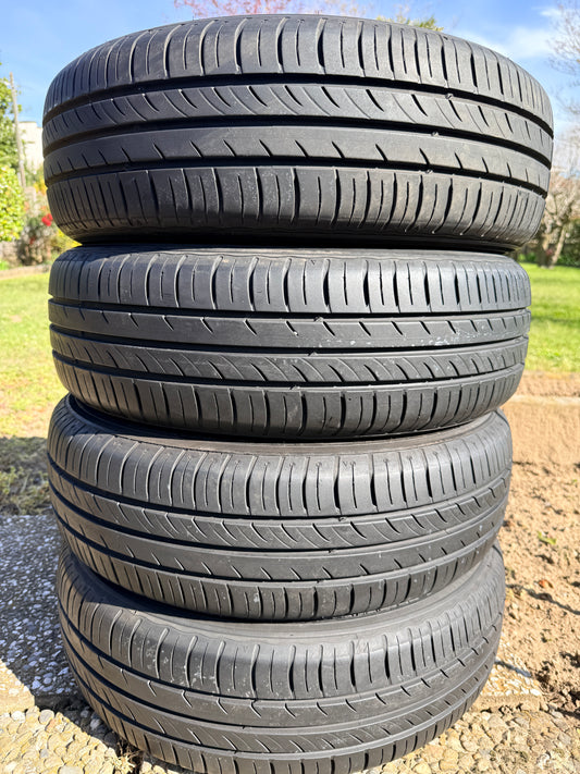 185/65/15 - Estive - Kumho - DOT 2020 - Usato