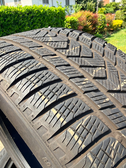 285/45/20 - Invernali - Pirelli - DOT 2019 - Usato