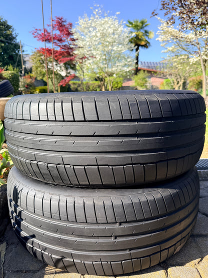 235/55/19 - Estive - Hankook - DOT 2025 - Usato