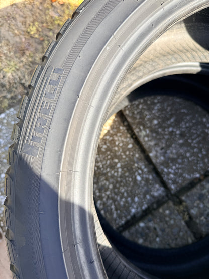 225/45/19 - Invernali - Pirelli - DOT 2019 - Usato