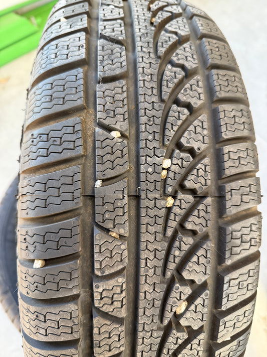 215/65/16 - Invernali - Petlas - DOT 2021 - Usato