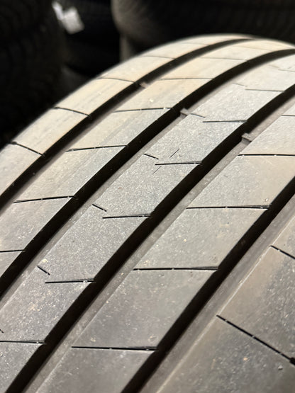235/50/18 - Estive - Goodyear - DOT 2025 - Usato