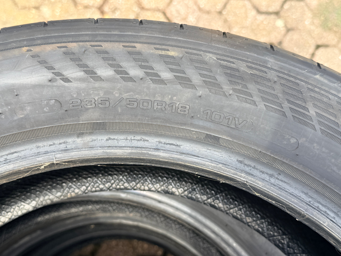 235/50/18 - Estive - Goodyear - DOT 2024 - Nuovo - Demo