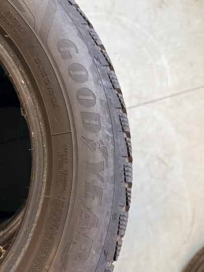 185/65/15 - Invernali - Goodyear - DOT 2023 - Usato