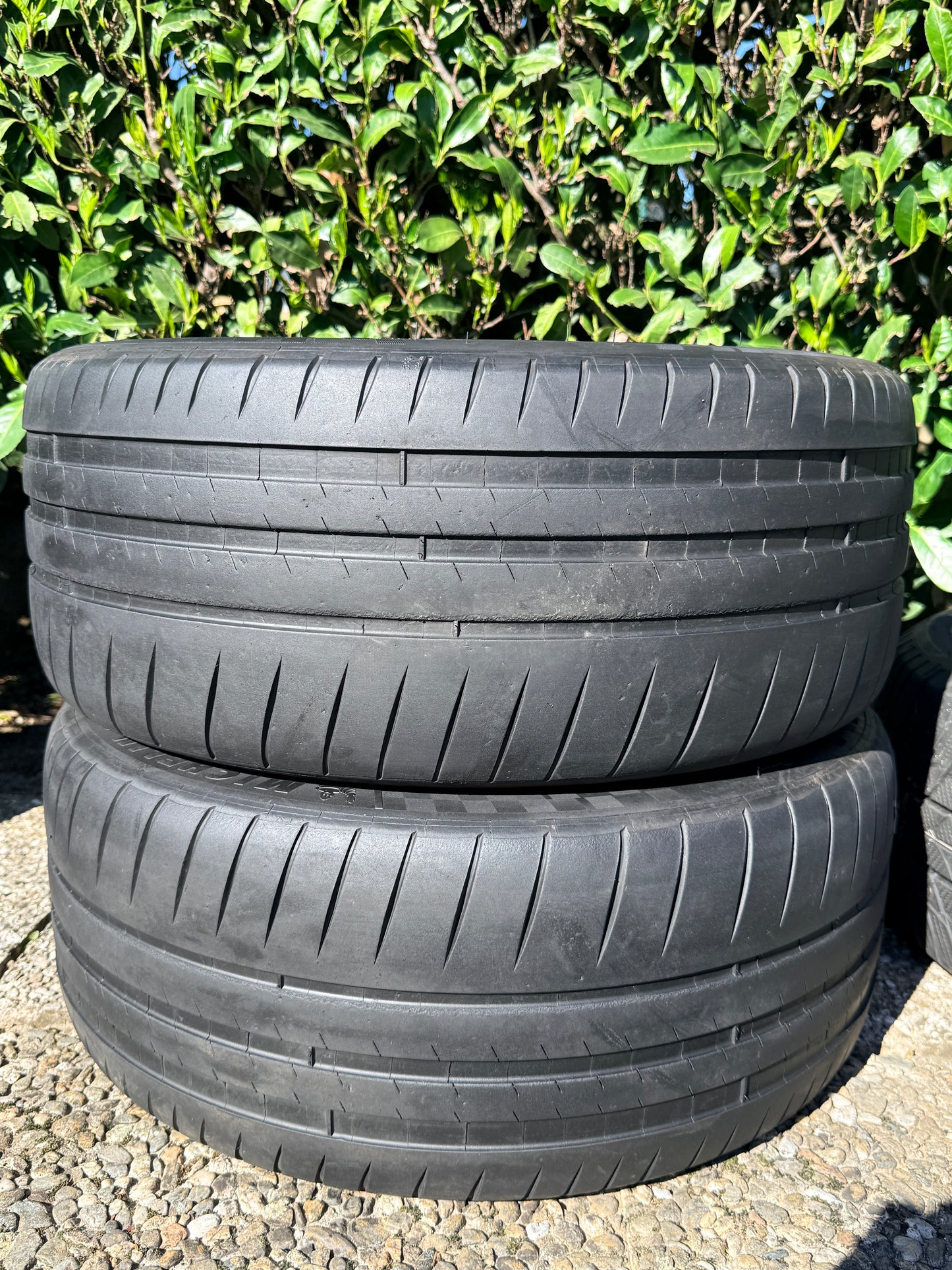 245/40/19 - Pista - Michelin - DOT 2022 - Usato