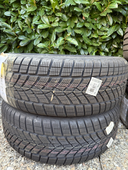 225/55/18 - Invernali - Goodyear - DOT 2023 - Nuovo