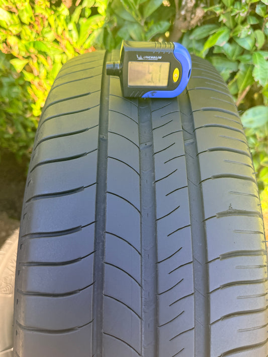 205/60/16 - Estive - Michelin - DOT 2019/2021 - Usato