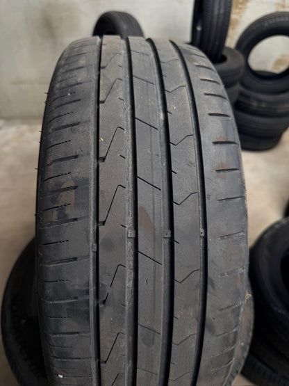 195/55/16 - Estive - Hankook - DOT 2023 - Usato