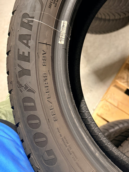 225/55/19 - Invernali - Goodyear - DOT 2021 - Usato