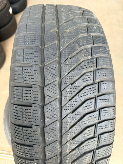 235/55/18 - Invernali - Falken - DOT 2023 - Usato