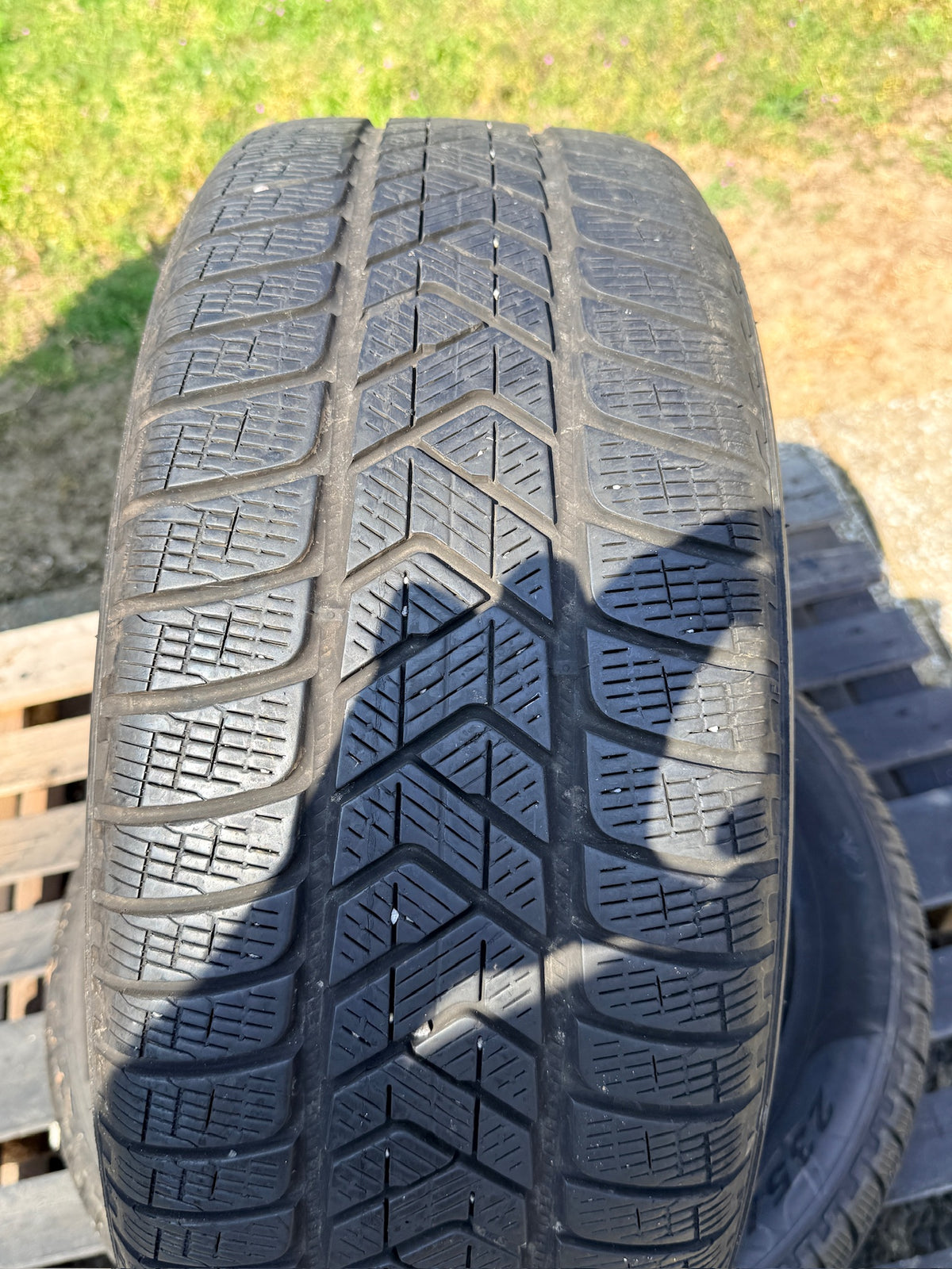 235/55/18 - Invernali - Pirelli - DOT 2020 - Usato