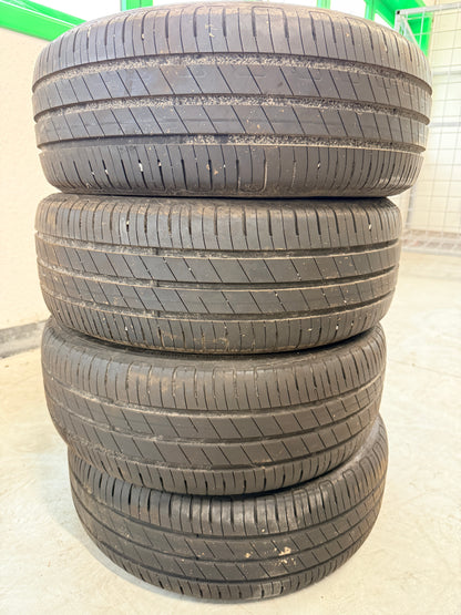 185/55/15 - Estive - Goodyear - DOT 2022 - Usato