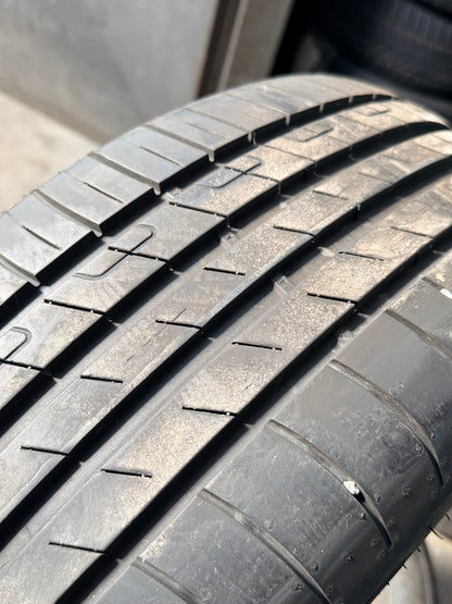 225/55/17 - estive - Goodyear - DOT 2023 - Usato
