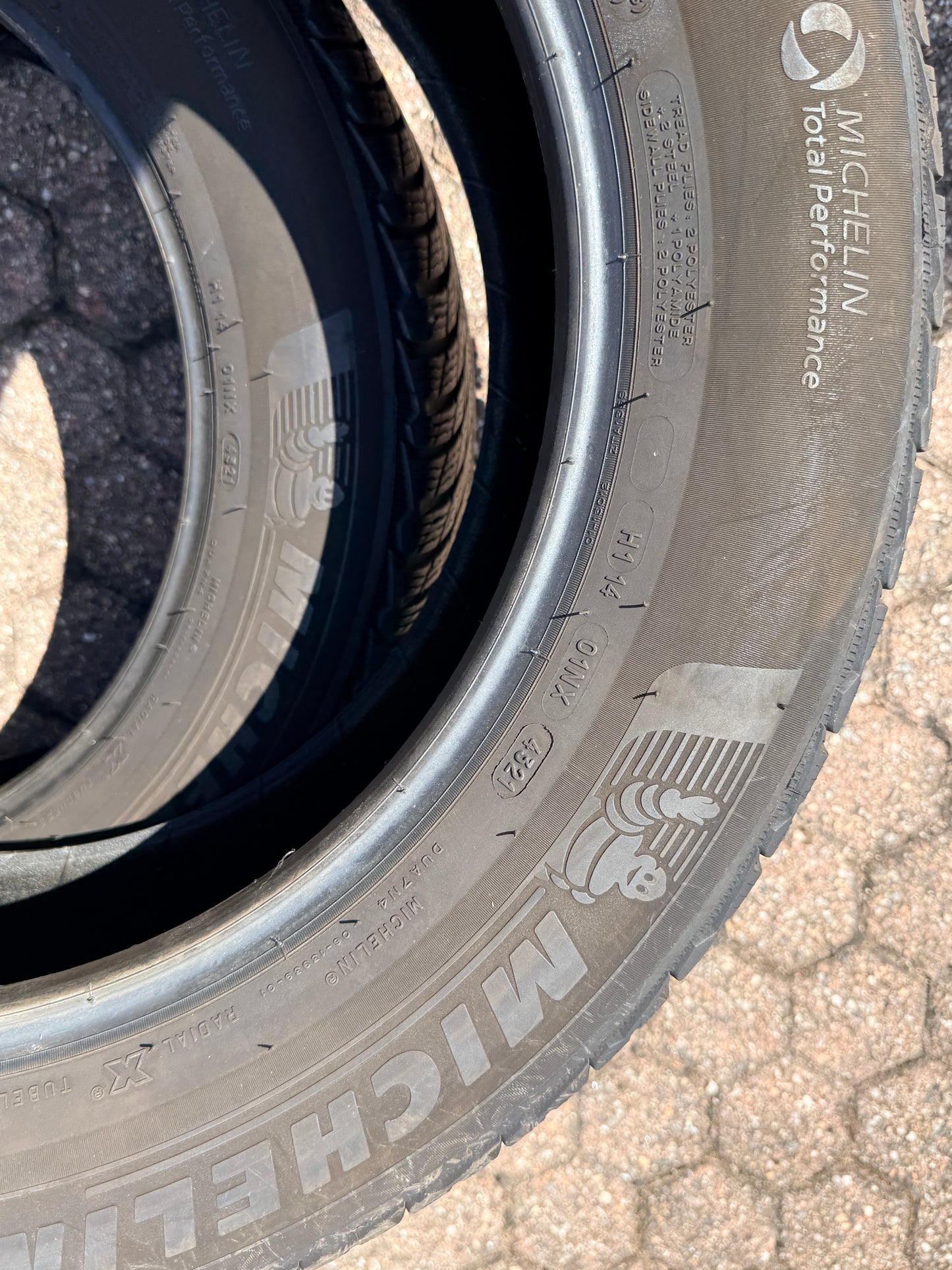 225/60/18 - Invernali - Michelin - DOT 2021 - Usato