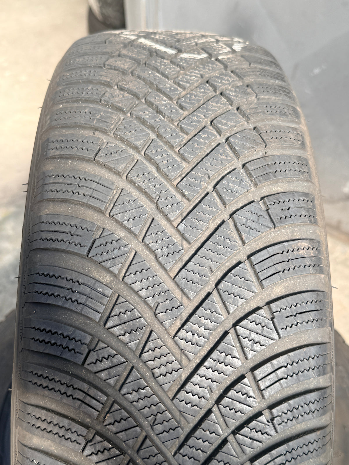 225/55/17 - Invernali - Hankook - DOT 2024|2020 - Usato