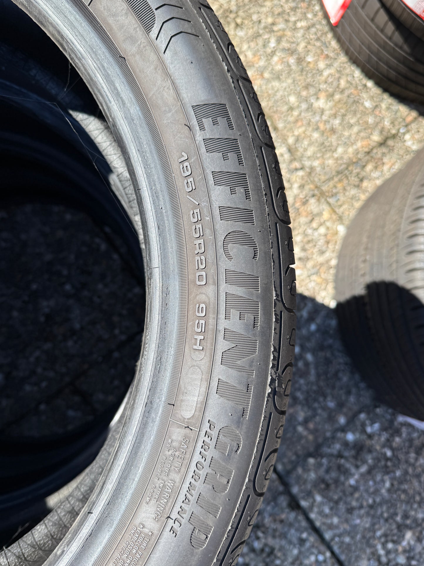 195/55/20 - Estive - Goodyear - DOT 2021 - Usato