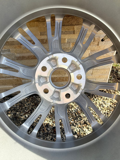 Cerchi + gomme invernali 18” - Alfa Romeo Stelvio - Originali - Nuovo