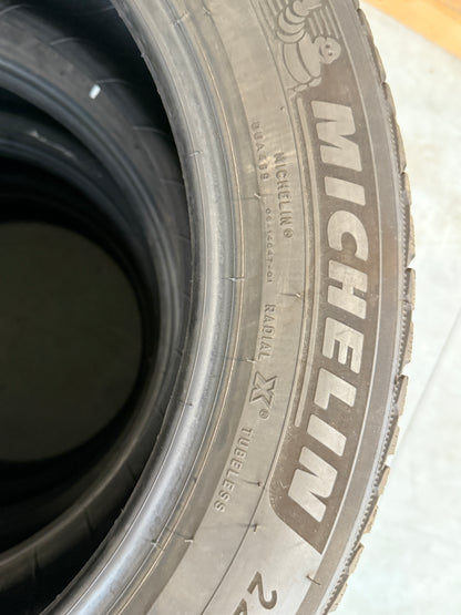 225/55/18 - Invernali - Michelin - DOT 2021 - Usato