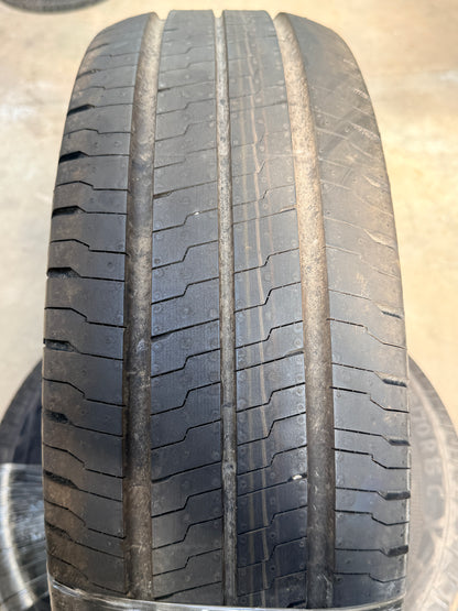 215/70/15C - Estive - Continental - DOT 2024 - Nuove - Demo