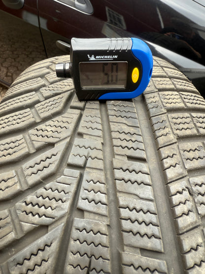 225/60/17 - Invernali - Hankook - DOT 2019 - Usato
