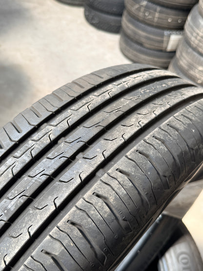 215/65/17 - Estive - Continental - DOT 2023 - Usato