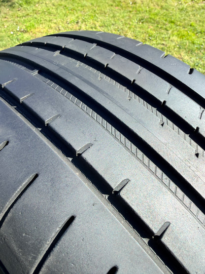 215/45/17 - Estive - Goodyear - DOT 2017 - Usato