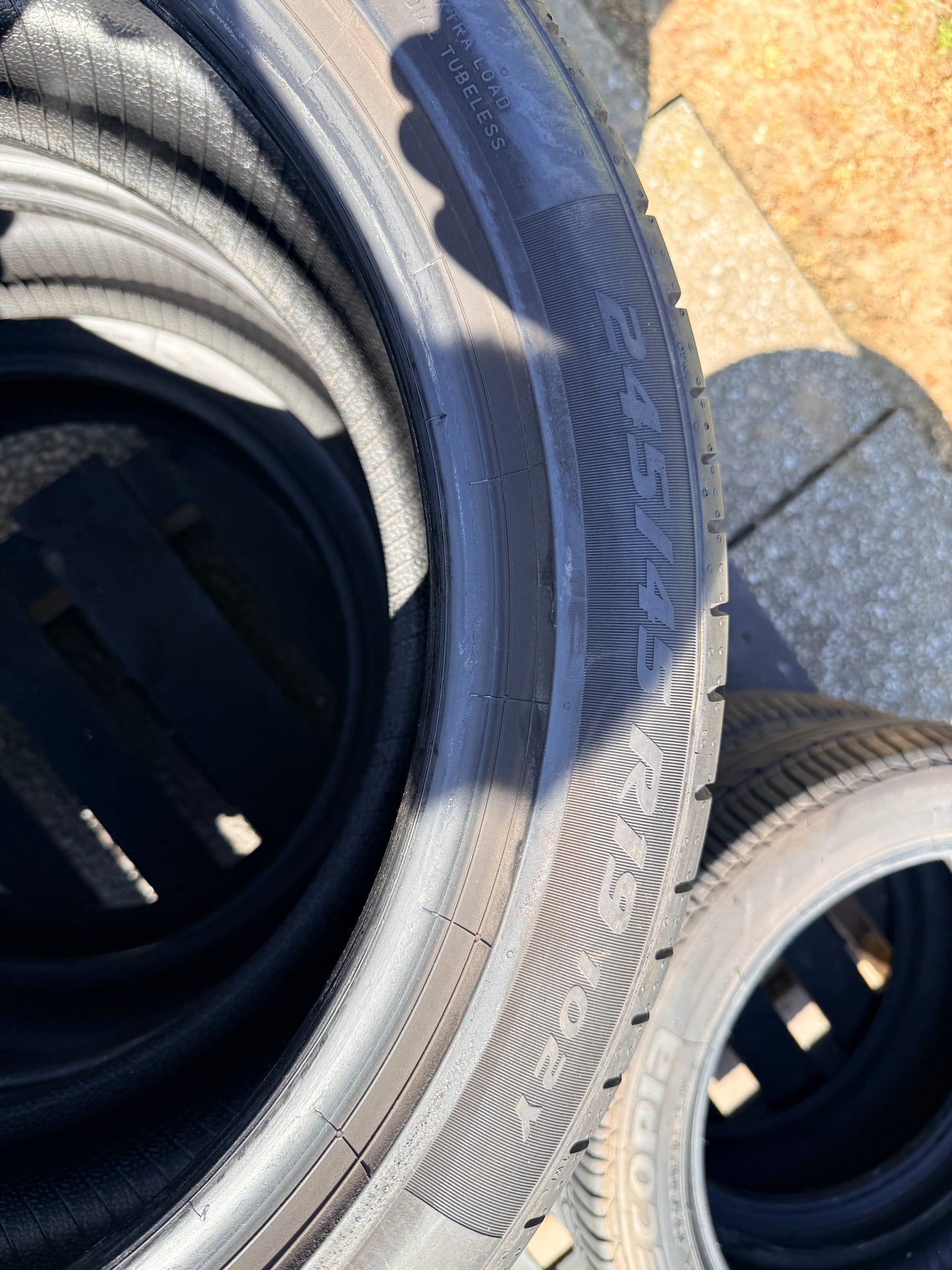 245/45/19 - Estive - Pirelli - DOT 2021 - Usato