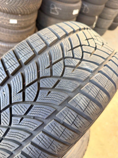 255/45/20 - Invernali -  Goodyear - DOT 2022- Usato