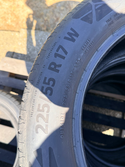 225/55/17 - estive - Continental - DOT 2020 - Usato