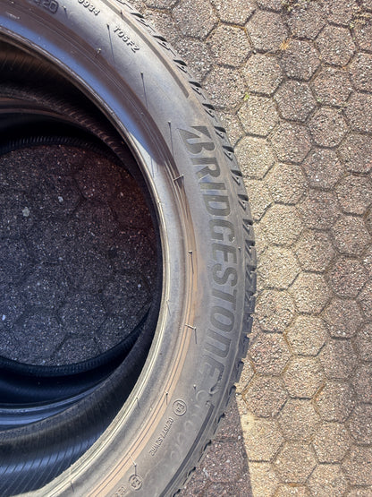 225/45/18 - Estive - Bridgestone - DOT 2020 - Usato