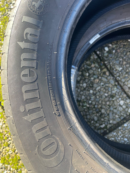215/60/17 - Estive - Continental - DOT 2019 - Usato