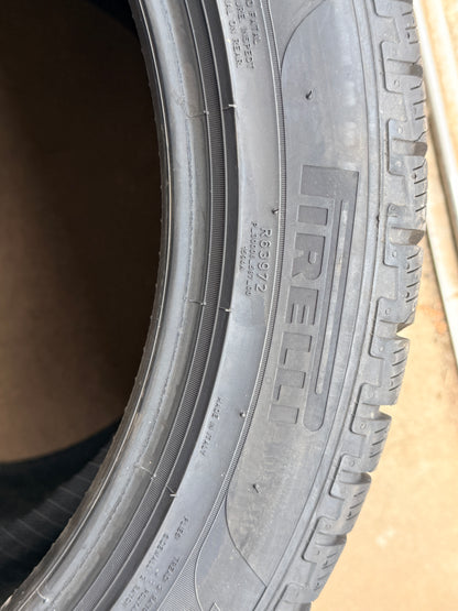 255/45/20 - Invernali -  Pirelli - DOT 2022 - Usato