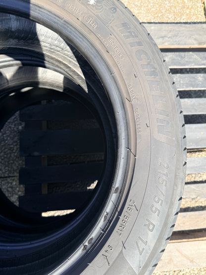 215/55/17 - Estive - Michelin - DOT 2020 - Usato