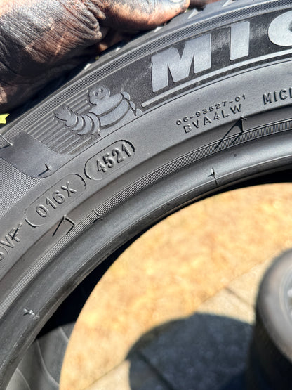 225/50/18 - Estive - Michelin - DOT 2021/2023 - Usato