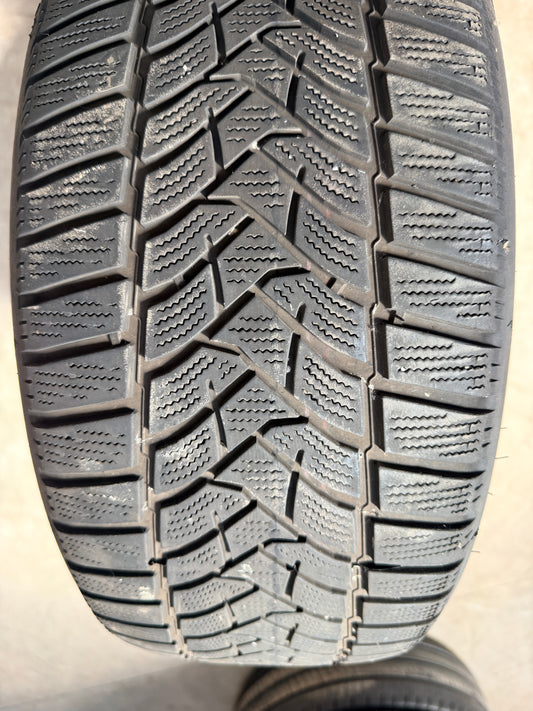 225/50/17 - Invernali - Dunlop - DOT 2023 - Usato