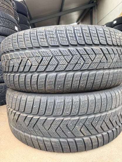 255/45/20 - Invernali -  Pirelli - DOT 2022 - Usato