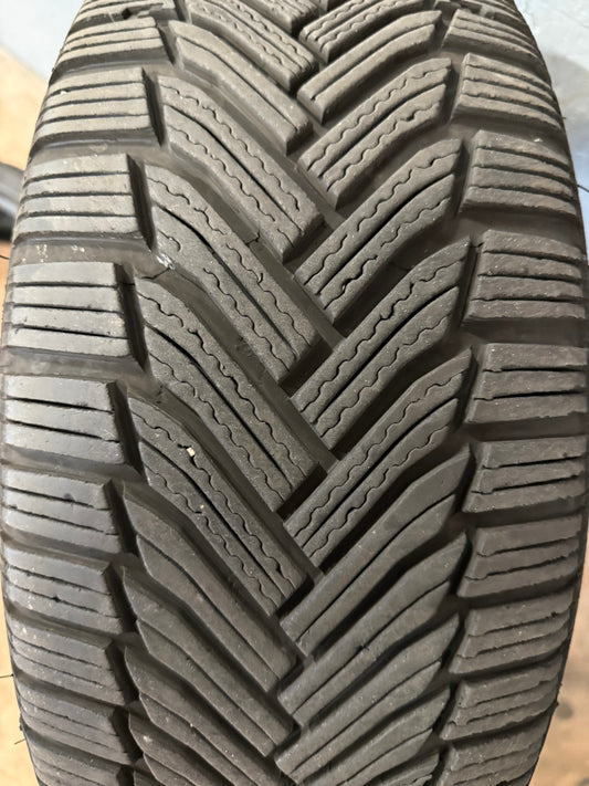225/45/17 - Invernali - Michelin - DOT 2021 - Usato
