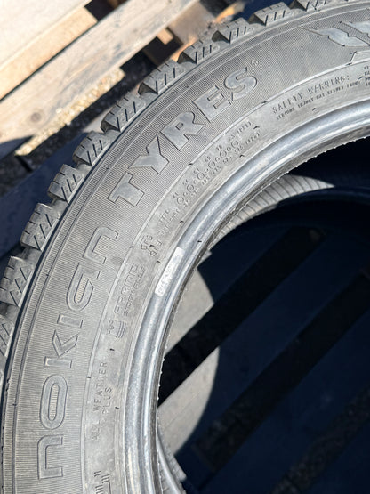 225/70/15C - 4 stagioni - Nokian - DOT 2023 - Usato