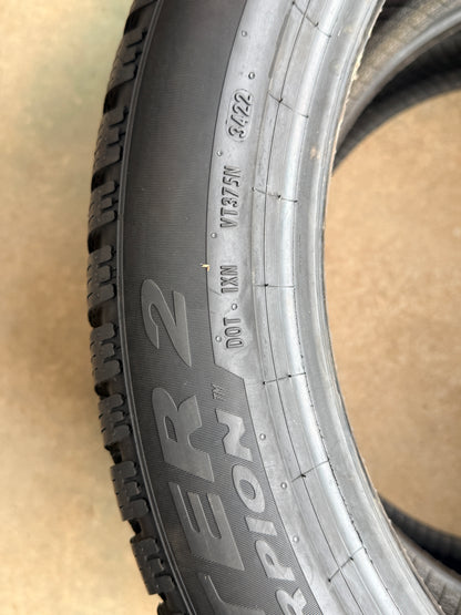 235/50/20 - Invernali - Pirelli - DOT 2022 - Usato