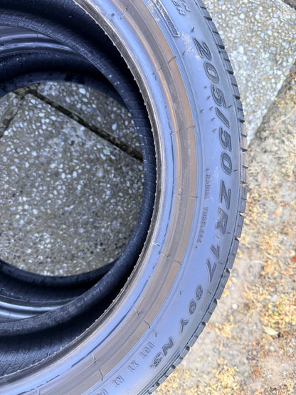 205/50/17- Estive - Pirelli - DOT 2016 - Usato