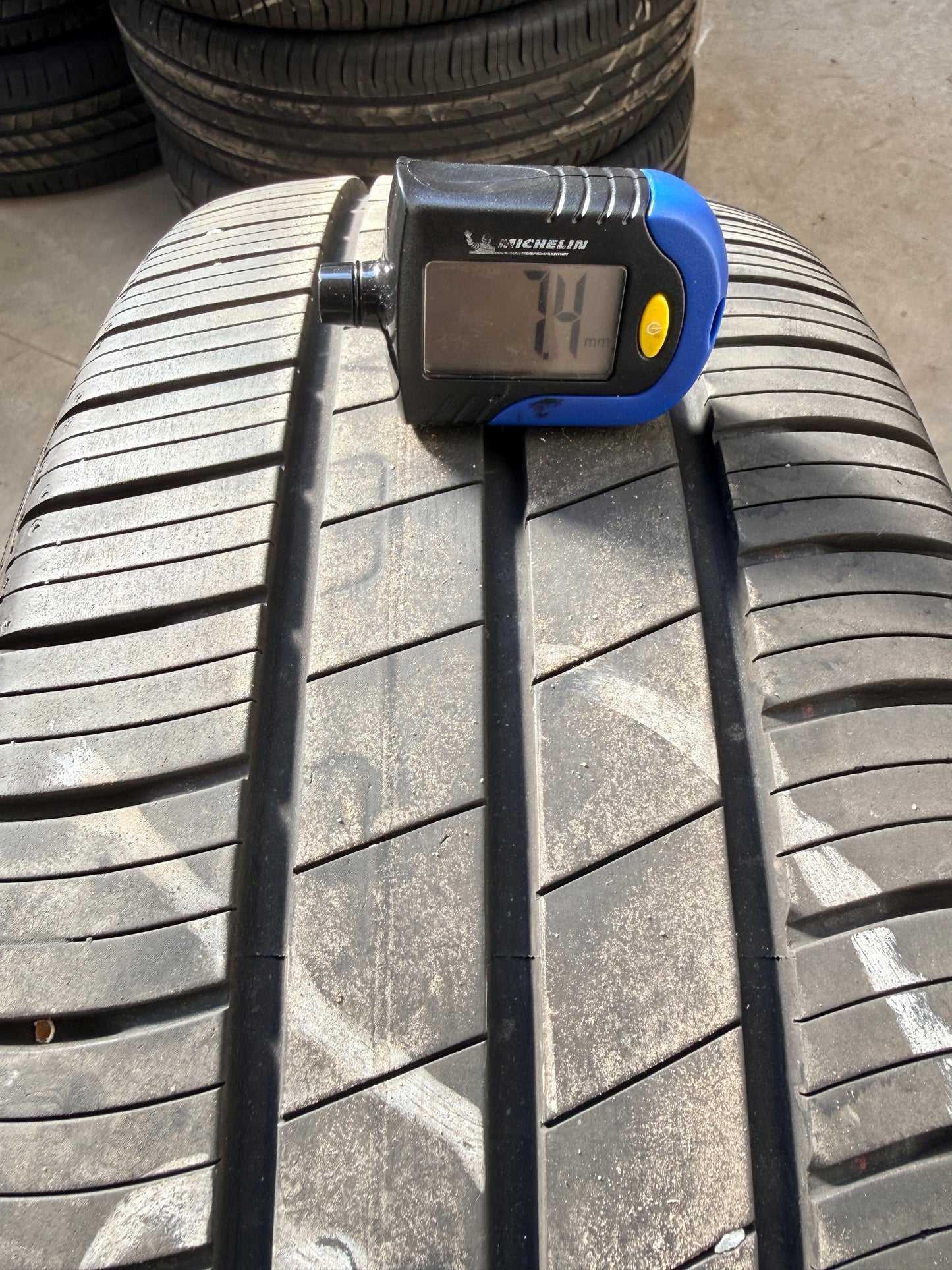 205/55/16 - Estive - Goodyear - DOT 2021 - Usato