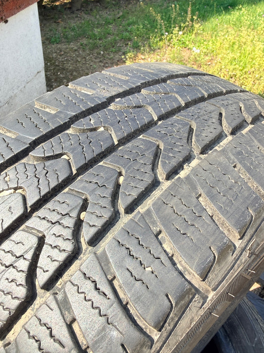 195/60/16C-Invernali-Goodyear-DOT 2021-Usato