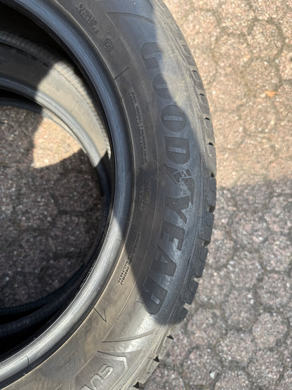 215/60/17 - Invernali - Goodyear - DOT 2020 - Usato
