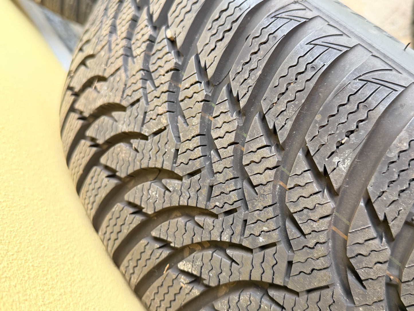 Cerchi + gomme 16” - Peugeot/Opel - MAK - Usato