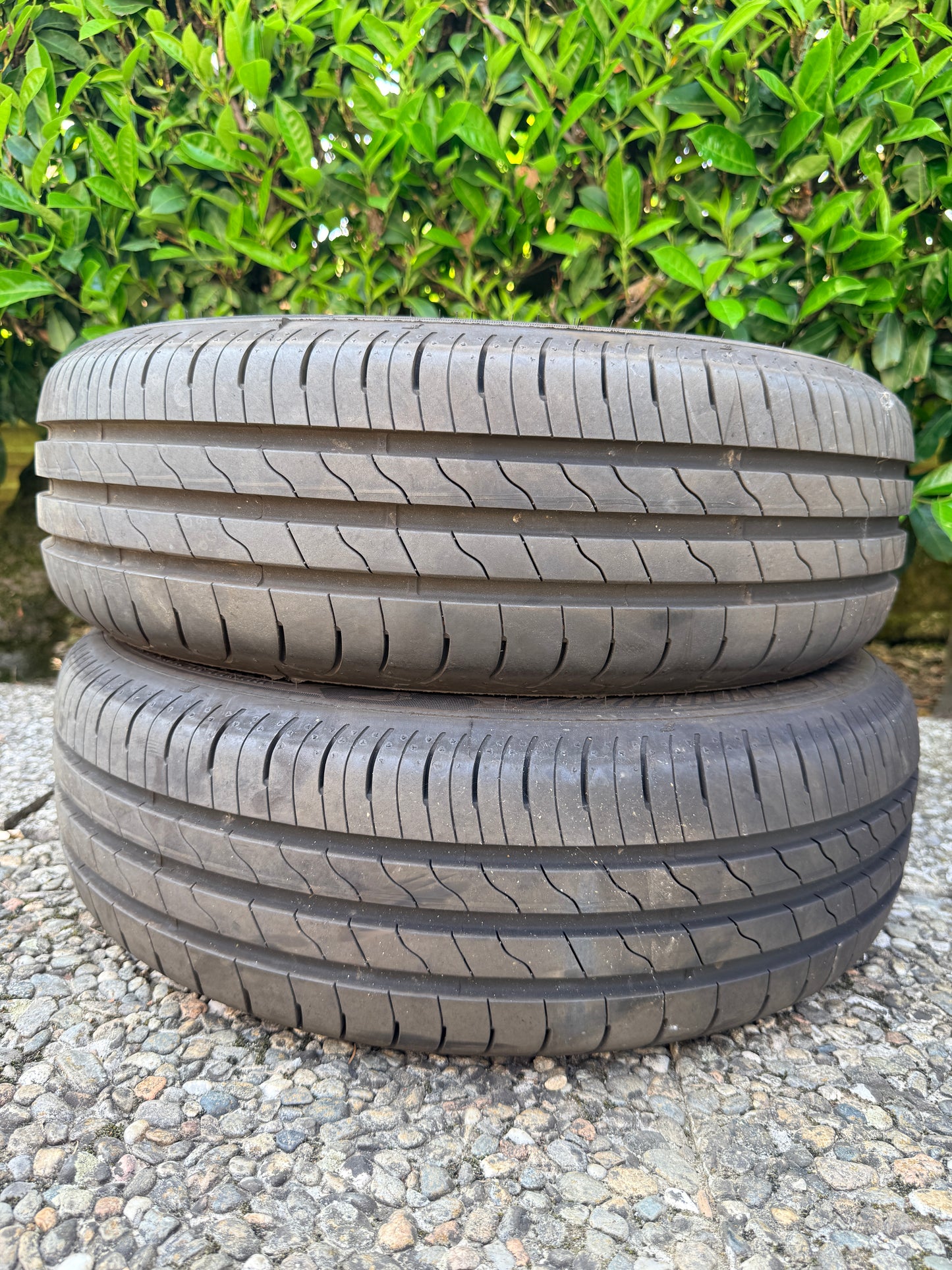 185/65/15 - Estive - Goodyear - DOT 2025 - Usato