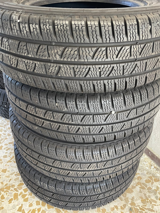 215/70/15C invernali Pirelli - Gomme Usate