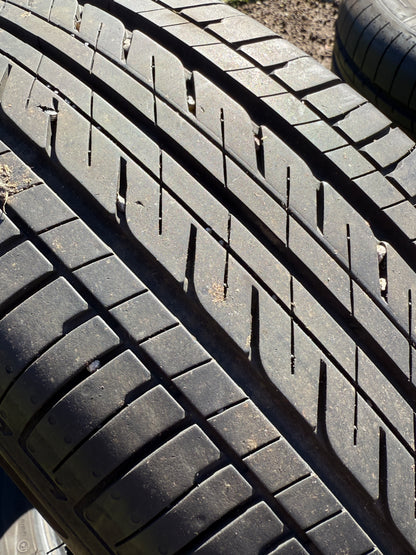 195/65/15-Estive-Bridgestone-DOT 2022-Usato