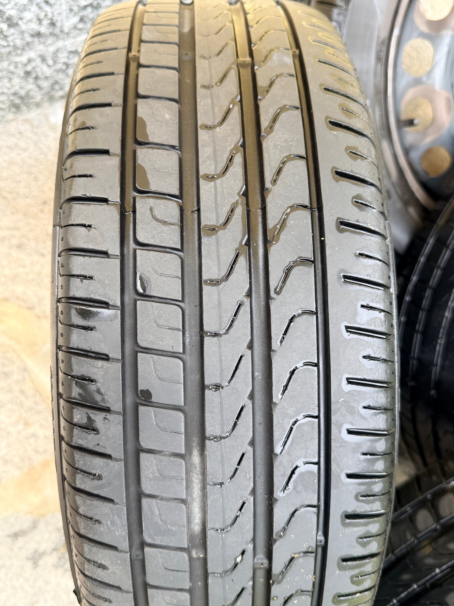 Cerchi + gomme estive Pirelli 16” - Volkswagen Golf/VAG -  Originali - Usato