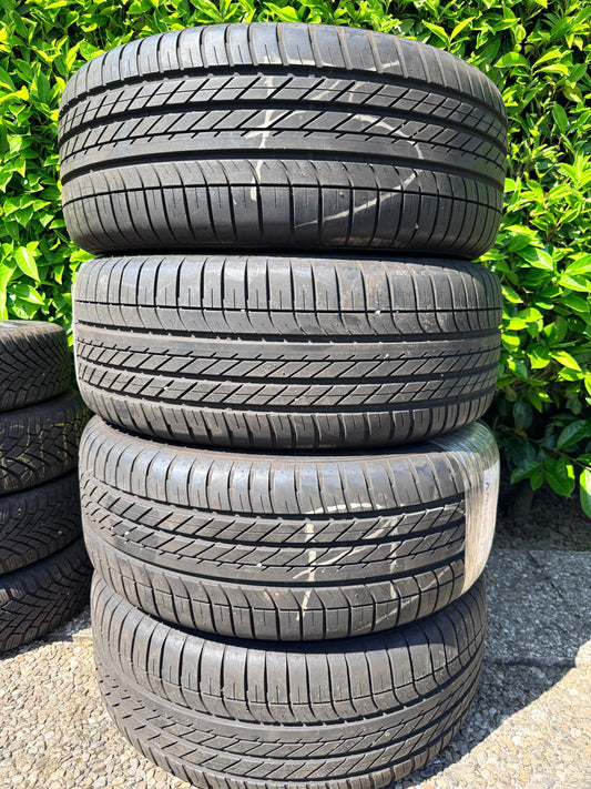 255/55/18 - Estive - Goodyear - DOT 2021 - Usato