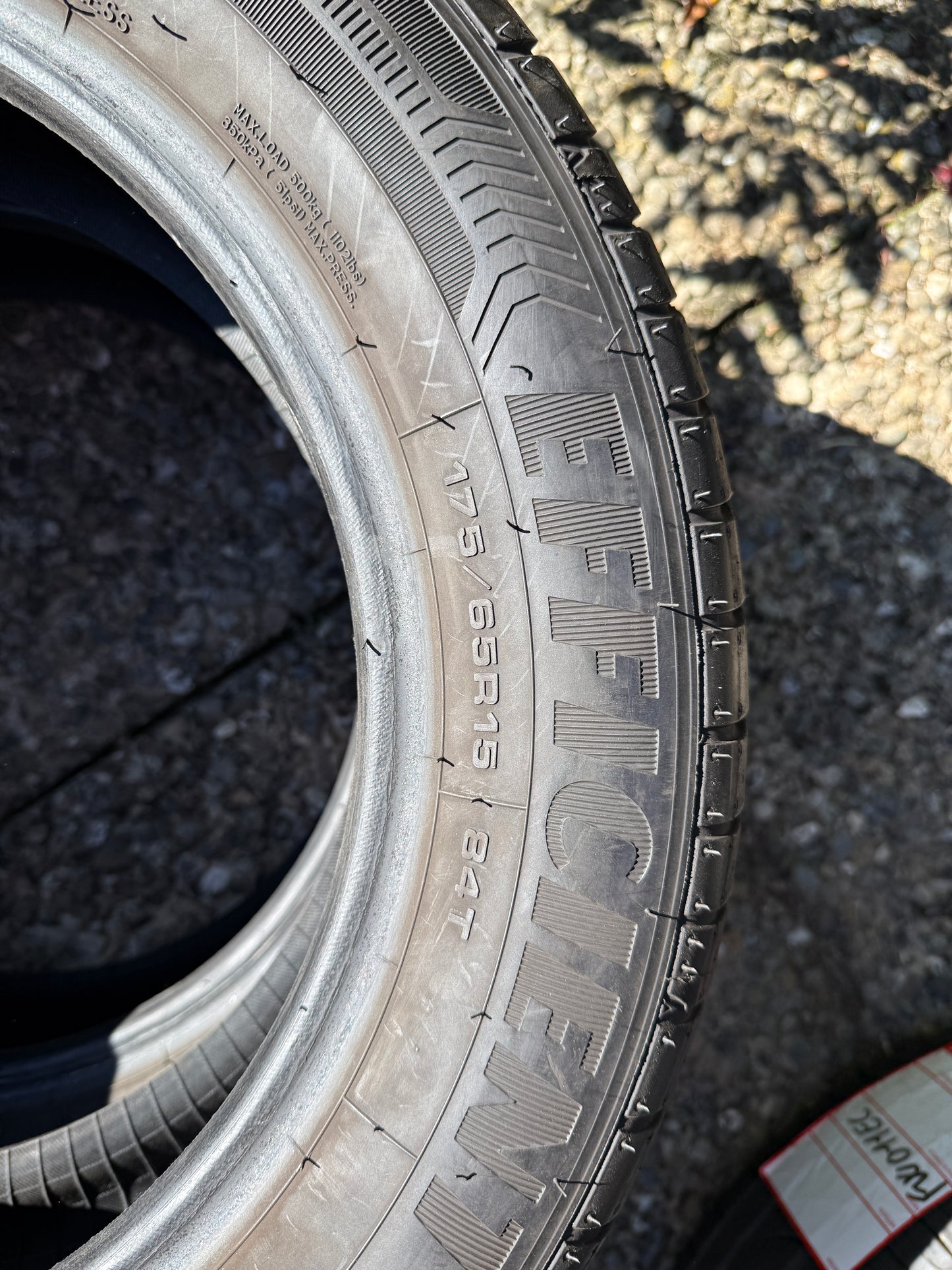 175/65/15 - Estive - Goodyear - DOT 2020 - Usato